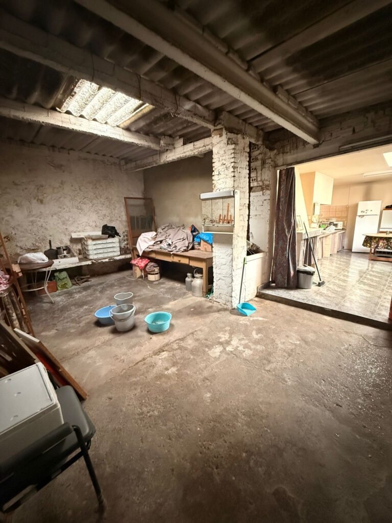 56f02f73 75a3 40a0 b51d 5119e054c5e1